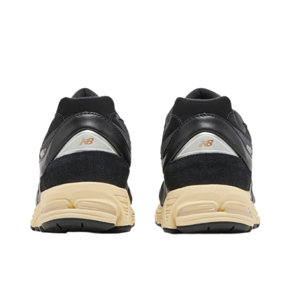 New Balance 2002R 'Leather Pack - Vintage Black'