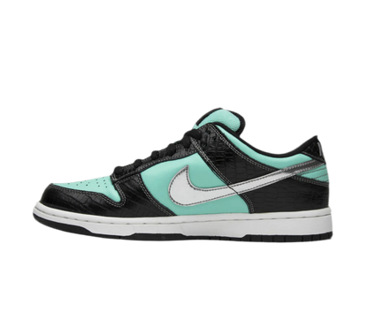 Nike SB Dunk Low ‘Tiffany’