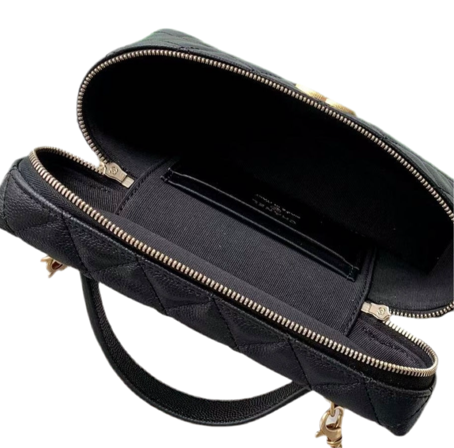 Chanel Vanity Case With Chain