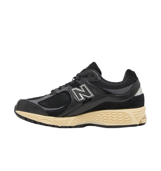 New Balance 2002R 'Leather Pack - Vintage Black'