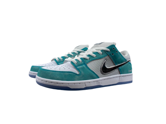 Nike SB Dunk Low Pro x April Skateboards